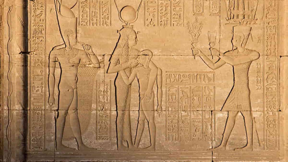 Who is Hathor? Hathor the ancient Egyptian goddess Facts